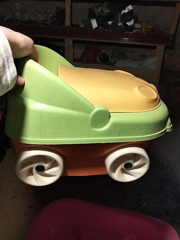 yun palaz: Uşaq üçün tualet oturacağı – maşın formalı - Rənglər: yaşıl-gövdə — 1