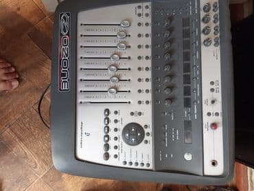 səs mikşeri: Микшер digi design — 1