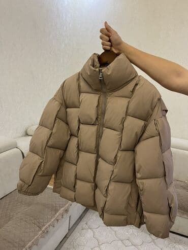 купить кожаную куртку в баку: Qadın/Kişi üçün qışlıq şişmə kurtka - Rəng: bej/taffy açıq qəhvəyi - — 1
