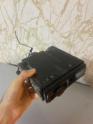 7150pioner bilen bilir nece bir mal oldugunu disk yeri iwlemir