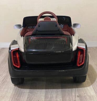 maşınlar uşaq üçün: Qəşəng, yığcam və ən əsası münasib qiymətə Rolls-Royce Xüsusiyyətlər — 10