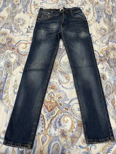 Джинсы на мальчика 10 лет. Как новые. Одели пару раз