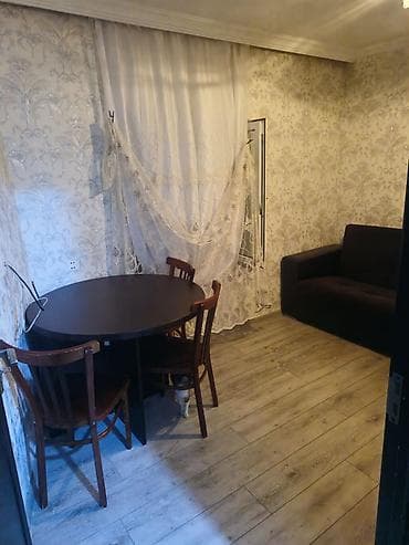 Xirdalanda aff park erazisinde 1 otaqli ev kiraye verilir icinde — 2