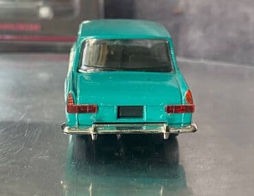 1 dollar neçe manatdir: Коллекционная модель Moskvich - 412 green 1969 Made In USSR Scale — 9