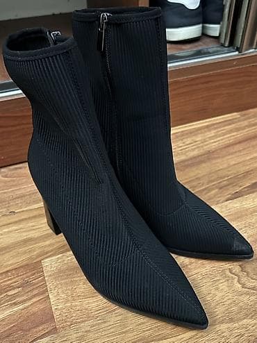 Qısaboğaz, Ölçü: 38, rəng - Qara, Yeni