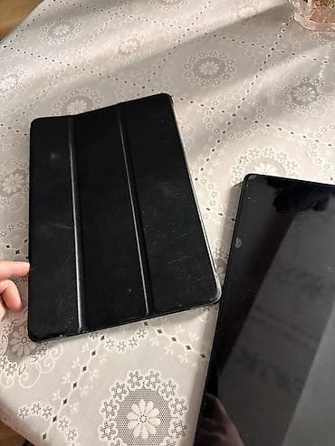 wacom tablet: Planşet Honor satılır, çox az işlənilib, səliqəlidir donması falan — 3