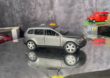 20 qepik: Коллекционная модель volkswagen touareg grey metallic 2003 kinsmart — 6