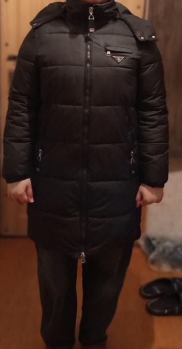 ayaqq: Qara rəngli qadın qış paltosu (uzun model) - İsti, yüngül və rahat — 1