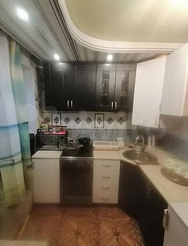 qaraj satilir: 3 otaqlı, Yeni tikili, 53 kv. m — 4