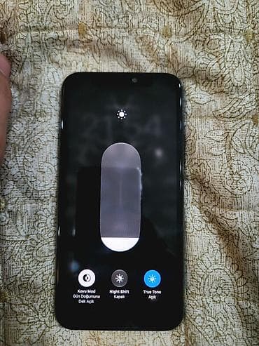 IPhone 11 Pro, Matte Midnight Green, Simsiz şarj — 9