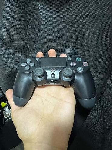 ps3 ps4: Playstation 4 satılır İdeal vəziyyətdədir heç bir problemi yoxdur — 4