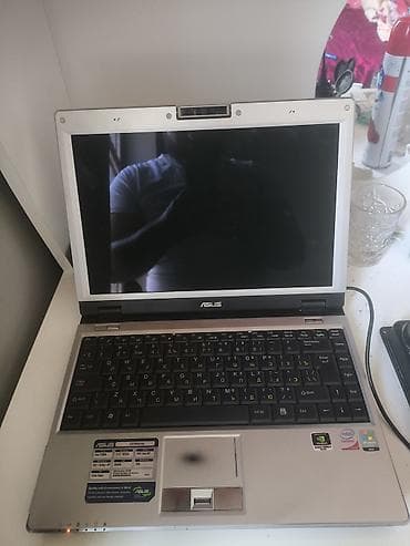 iphone 8 128: Salam tecili olaraq satilir unvan sunqayit corat bağlar pula ehtiyac — 2