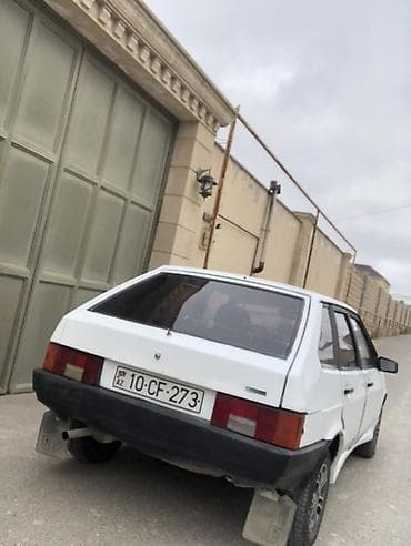 hyundai r17 disk: Vaz 2109 (Samara) hetçbek - Kuzov: 4qapılı hetçbek, ağ rəng, qara — 1