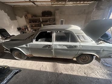 lada vaz 07: QAZ 2124: 2.4 l | 1992 il 42588 km Sedan — 4