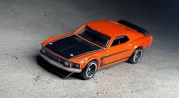 Məhsul: Kolleksiya üçün metal die-cast mini avtomobillər dəsti — 6