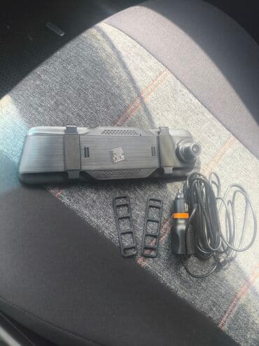 güzgü reqistrator: Registrator Guzgu. Az islenib demek olarki yenidi. arxa kamerasida var — 6