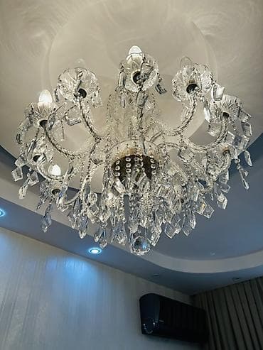 Çılçıraq, 10 və daha çox lampa, Xrustal