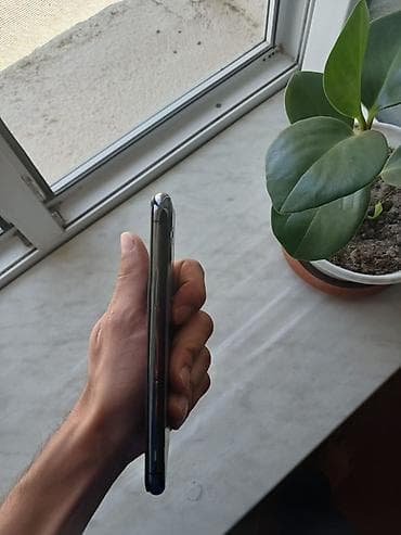 nokia 2 1: IPhone 11 Pro, 256 GB, Matte Midnight Green, Face ID — 1