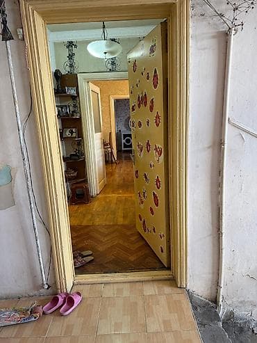 Kirayə mənzillər: Gəncə, 4 otaqlı, Köhnə tikili, 86 kv. m — 2