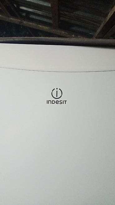 komputer windows 10: 2 qapılı Indesit Soyuducu Satılır, rəng - Ağ — 9
