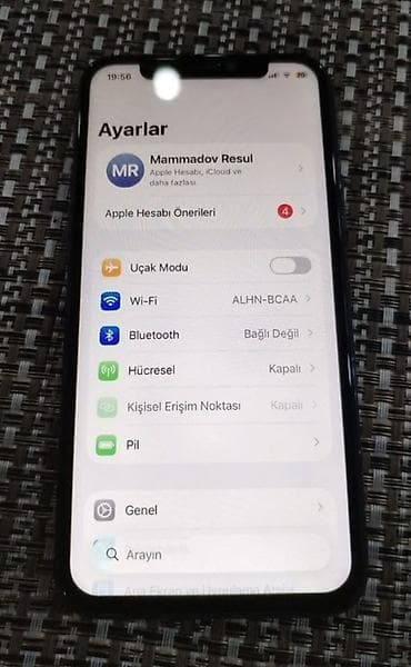iphone 2: IPhone 11 Pro, Qızılı, Simsiz şarj — 4
