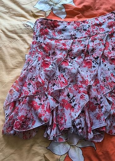 mini etek: ✨ ətək satılır ✨ Vəziyyəti əladır, qüsursuzdur. 📌 Profildə başqa — 3