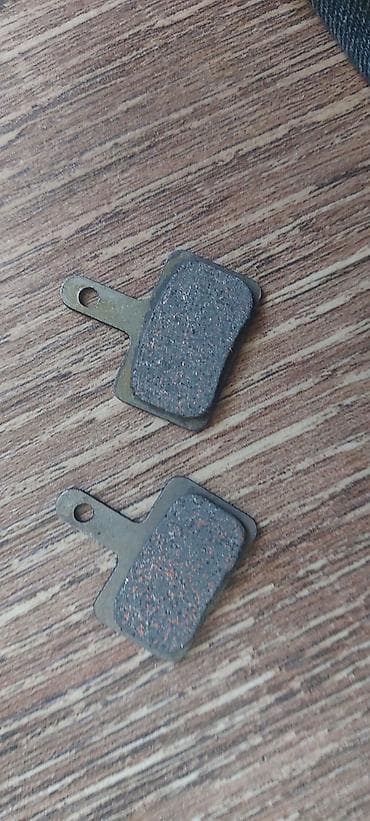 Hidravlik və bəzi çexanik tormozlar üçün nakladkarar bir paketi=3 azn