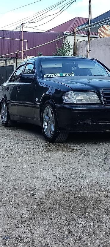 disk qapaq: Mercedes-Benz C-Class: 1.8 l | 1999 il Sedan — 1