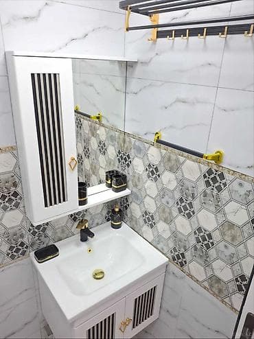 qaxda kiraye ev: KİRAYƏ VERİLİR. Nəsimi Metrosu ilə Əcəmi metrosunun arasında, Heydər — 9