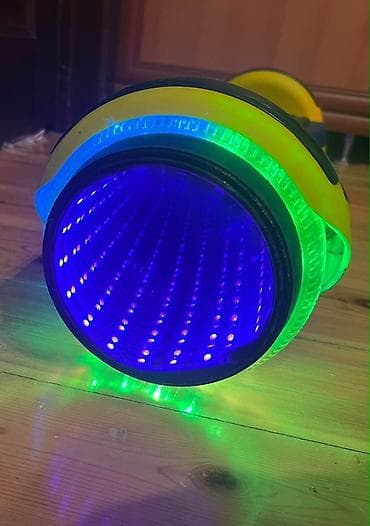 Elektrik nəqliyyatı: Özünü-balanslaşdıran skuter (hoverboard) - Rəng: sarı–mavi korpus — 2