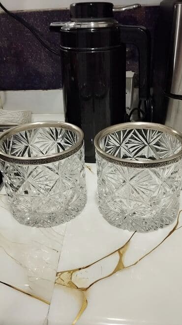 Kəpənək naxışlı kəsim şüşədən 2 ədəd dekorativ qab - Material: qalın