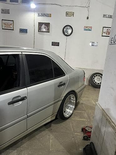 Kolpaklar: Məhsul: Mercedes-Benz üçün orijinal tərzdə 4 ədəd lehimli disk və — 2