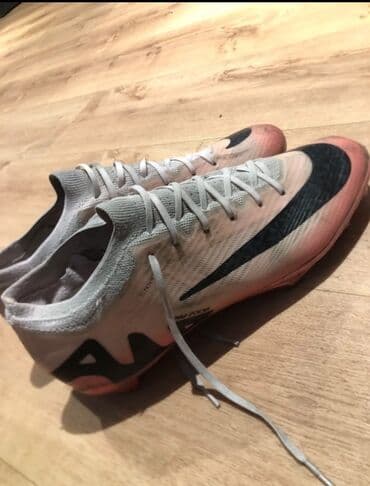 idman kişi şortları: Butslar Nike, Ölçü: 42 — 2