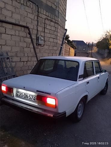 vaz 2017: VAZ (LADA) 2107: 1.6 l | 1987 il Sedan — 1