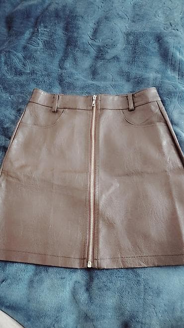 Qadın geyimləri dəsti – 4 parçadan ibarət 1) Qısa ətək, leopard — 2