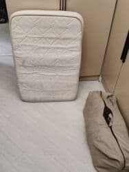 Manejlər: Mothercare qatlanan uşaq çarpayısı/oyun maneci Üstündə hədiyyə qalın — 5