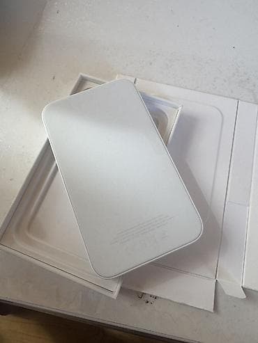 mp3 calar: Apple iPhone Air MagSafe Battery – USB‑C Xüsusiyyətlər: - MagSafe — 2