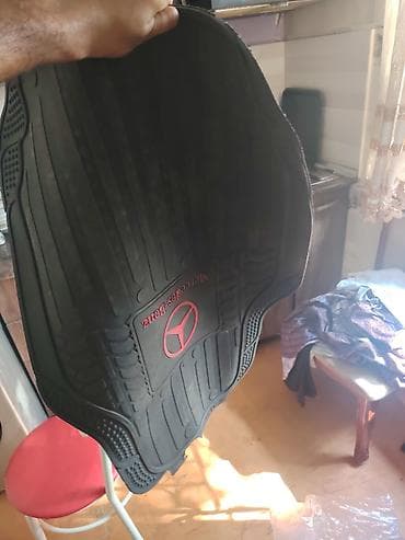 Avtomobil üçün ayaqaltı, Rezin, Mercedes lalafo.az -da Avtomobil üçün ayaqaltı, Rezin, Mercedes