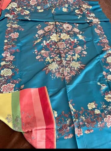 Yataq üçün Yeni Yataq örtüyü