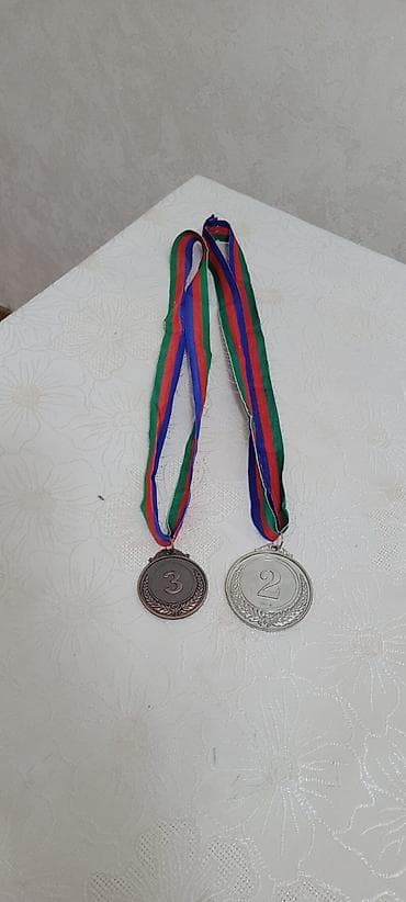 İdman mükafatı medalları dəsti - Komplet: 2 ədəd medal - Gümüş