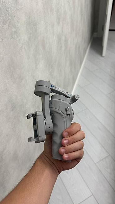 iphone 8 ucuz: Smartfon stabilizatoru (gimbal) Heç vaxt istifade olunmayıb - Rəng — 2