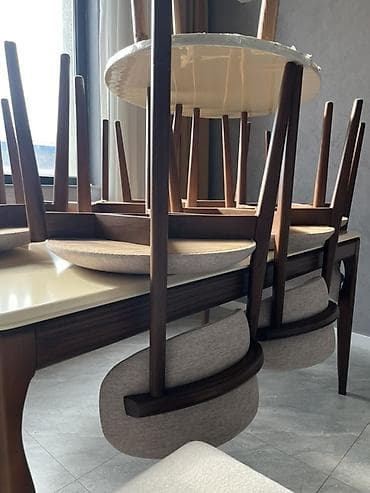 salon oturacaqlari: Qonaq otağı üçün, Açılmayan, Dördbucaq masa, 8 stul — 4