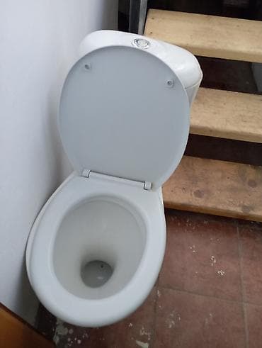 unitaz moyka: Unitaz – komplekt - Model: döşəməyə quraşdırılan, arxa hissədə su — 1