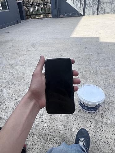 pes 2020 diski: IPhone 11, 64 GB, Qara — 2