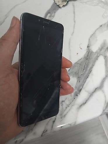 redmi 11a: Redmi 6, 64 GB, rəng - Gümüşü, Qırıq, Barmaq izi, İki sim kartlı — 2