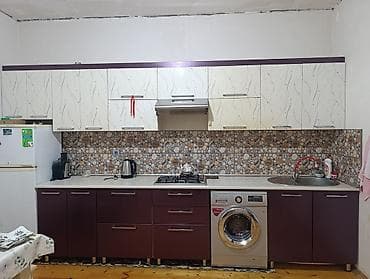 divan evi: Mətbəx mebeli dəsti,aspirator,qaz peçi və moyka Vəziyyəti normaldı — 1