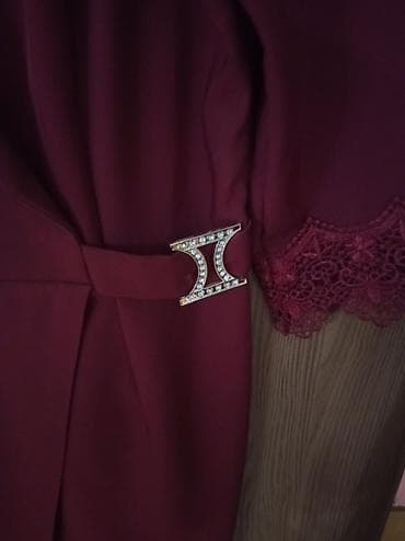 Bordo rəngdə zərif qadın paltarı - Dizayn: Blazer tipli üst hissə — 4