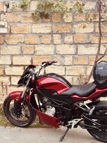 Məhsul: Street/Naked tipli motosiklet Xüsusiyyətlər: - Rəng: dərin