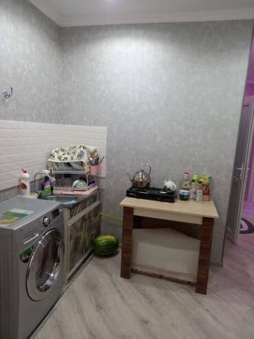 1 otaqlı kohnə tikili: Bakı, Bakıxanov qəs., 1 otaqlı, Köhnə tikili, m. Neftçilər, 45 kv. m — 10