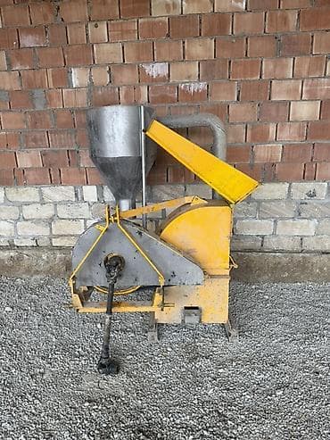 Kənd təsərrüfatı üçün traktordan qoşqu ilə işləyən yem doğrayıcı lalafo.az -da Kənd təsərrüfatı üçün traktordan qoşqu ilə işləyən yem doğrayıcı